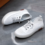 Quanis Women's Sneakers